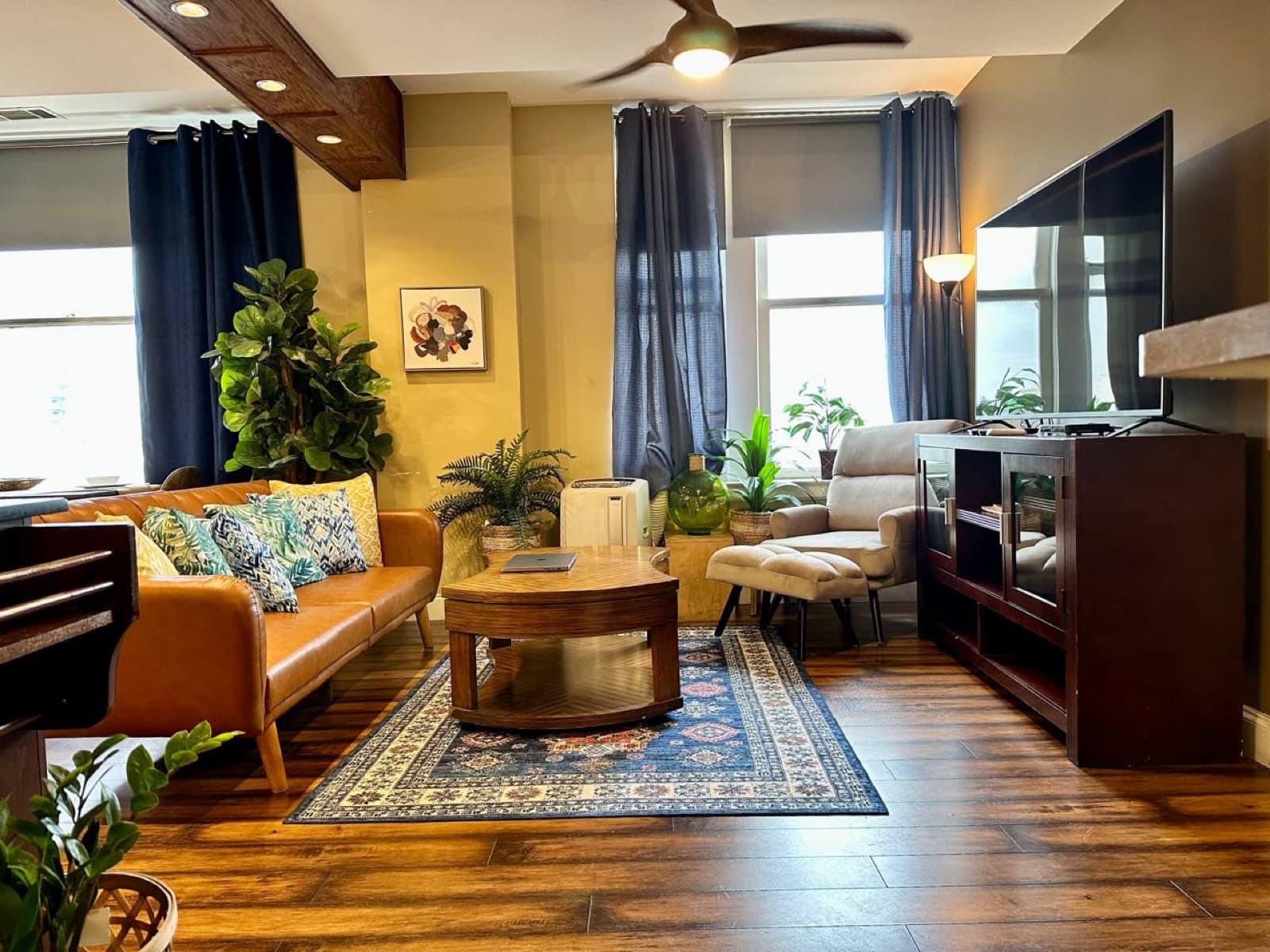 One Beale interior 3